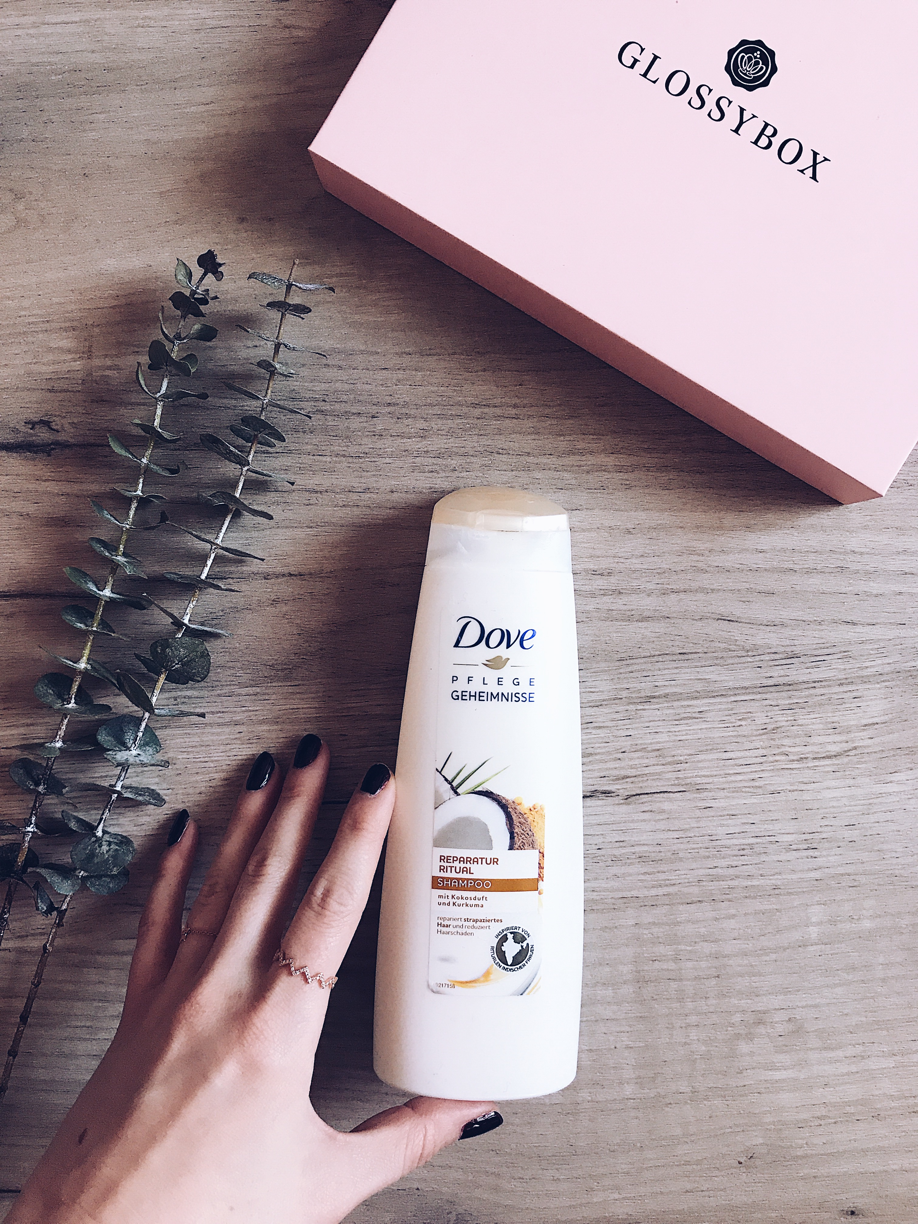 Glossybox, Dove