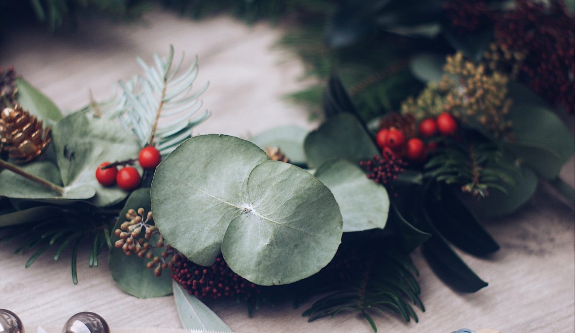 DIY Adventskranz mit Eucalyptus