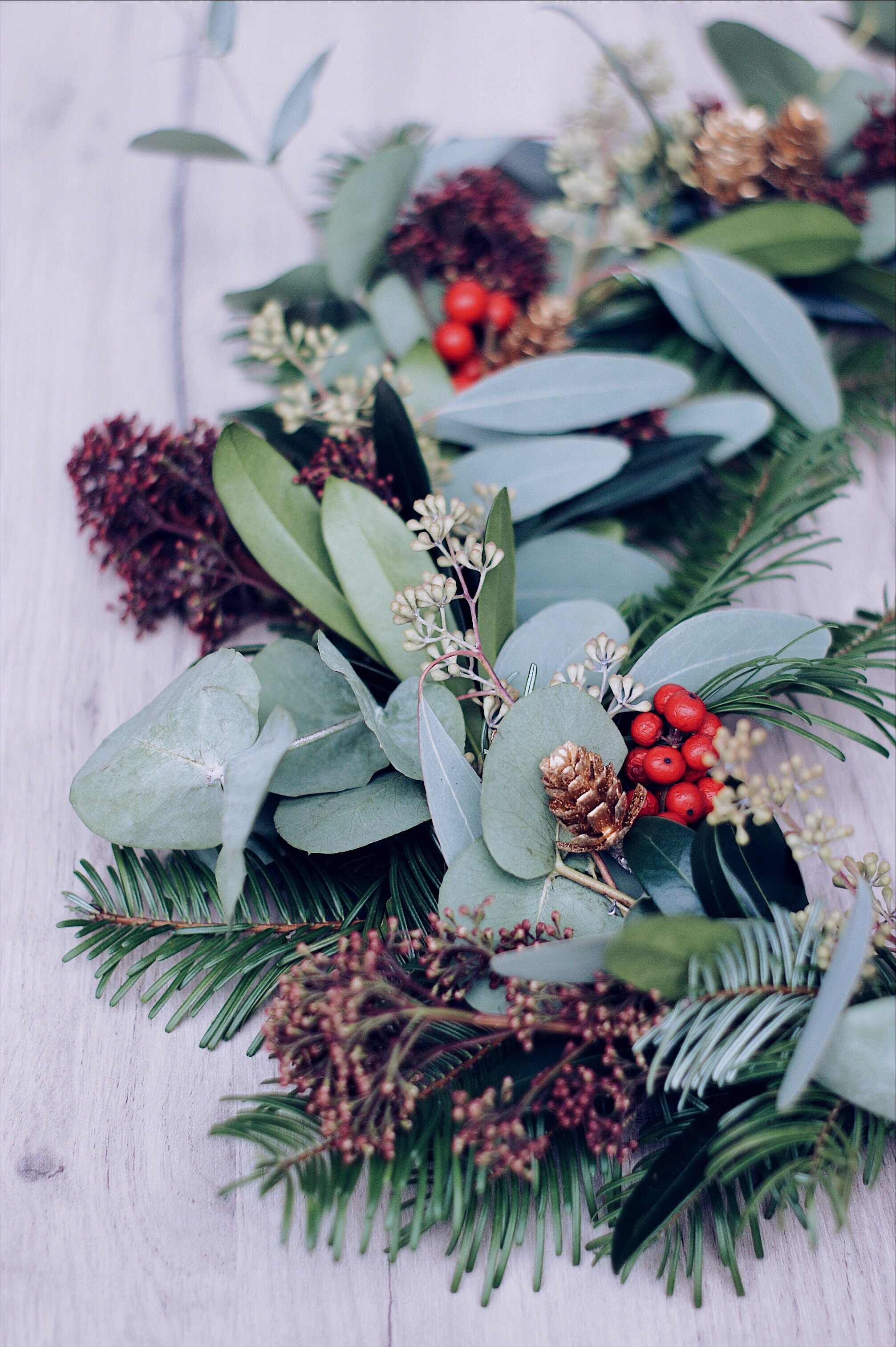 DIY Adventskranz mit Eucalyptus