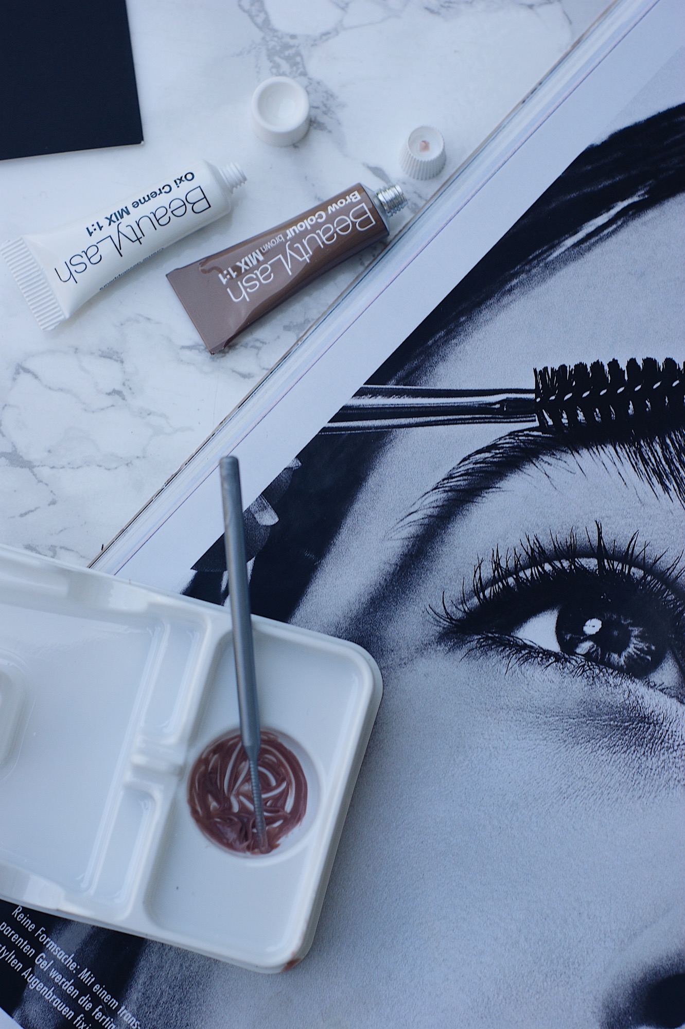 Beauty Lash Augenbrauen selbst färben