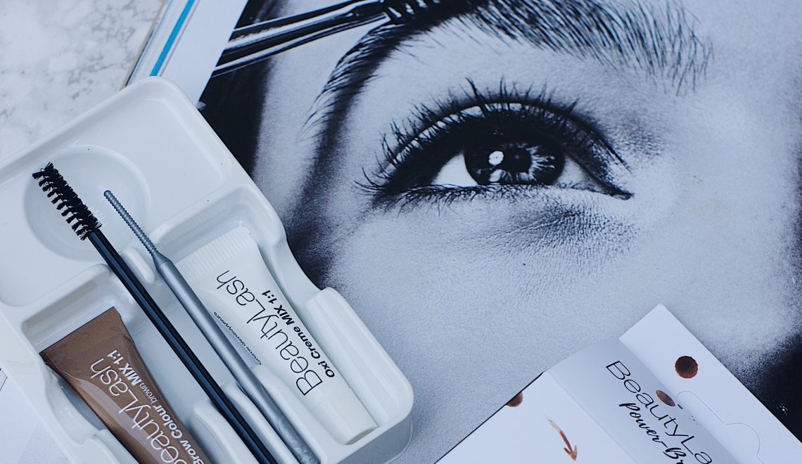 Beauty Lash Augenbrauen selbst färben