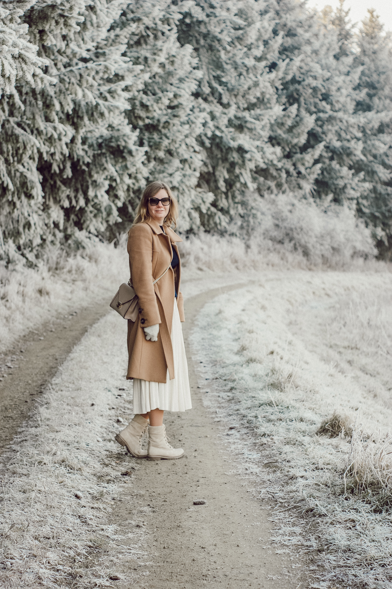 Winter Outfit Plisseerock pleated skirt Hallhuber