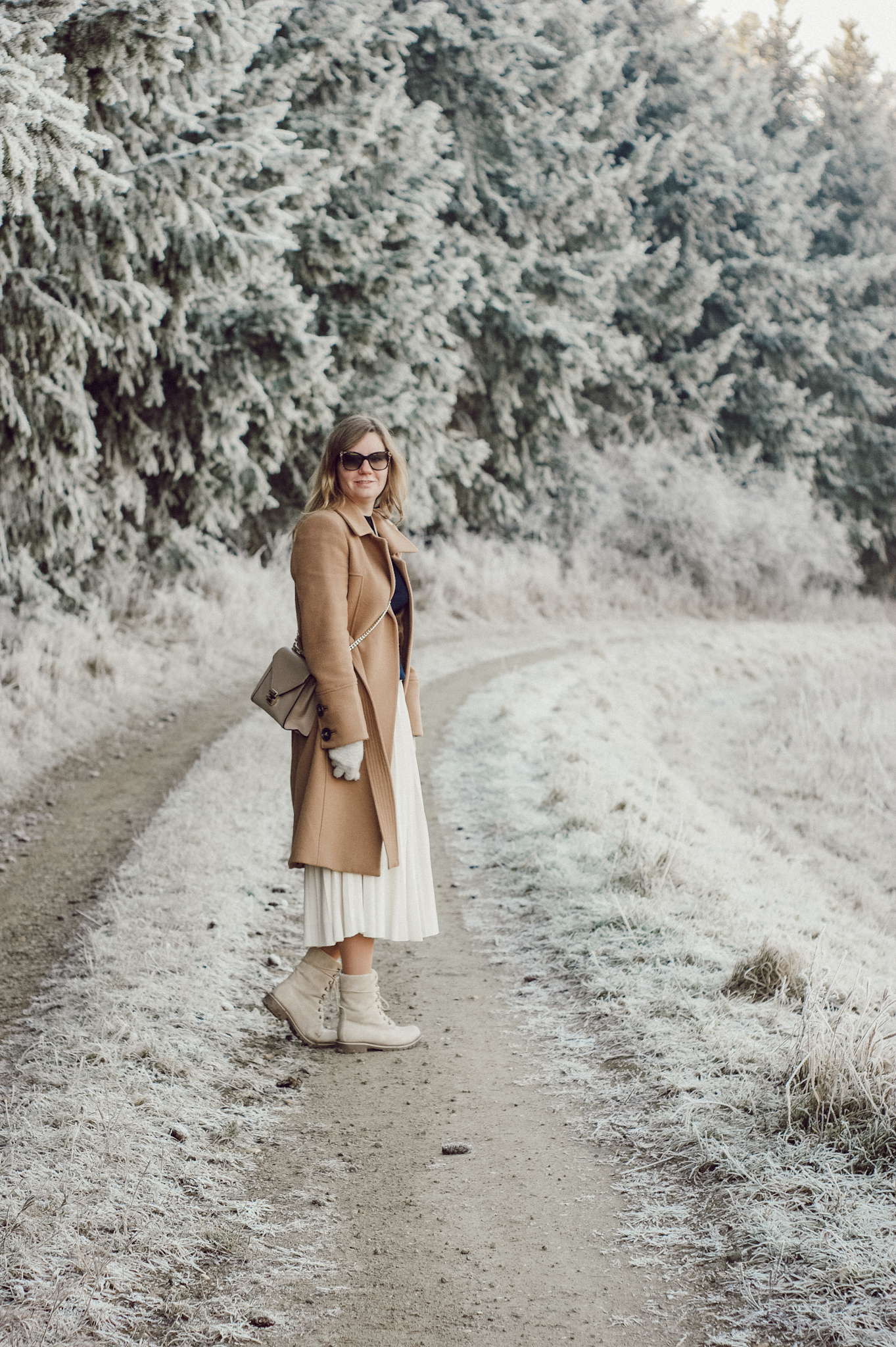 Winter Outfit Plisseerock pleated skirt Hallhuber
