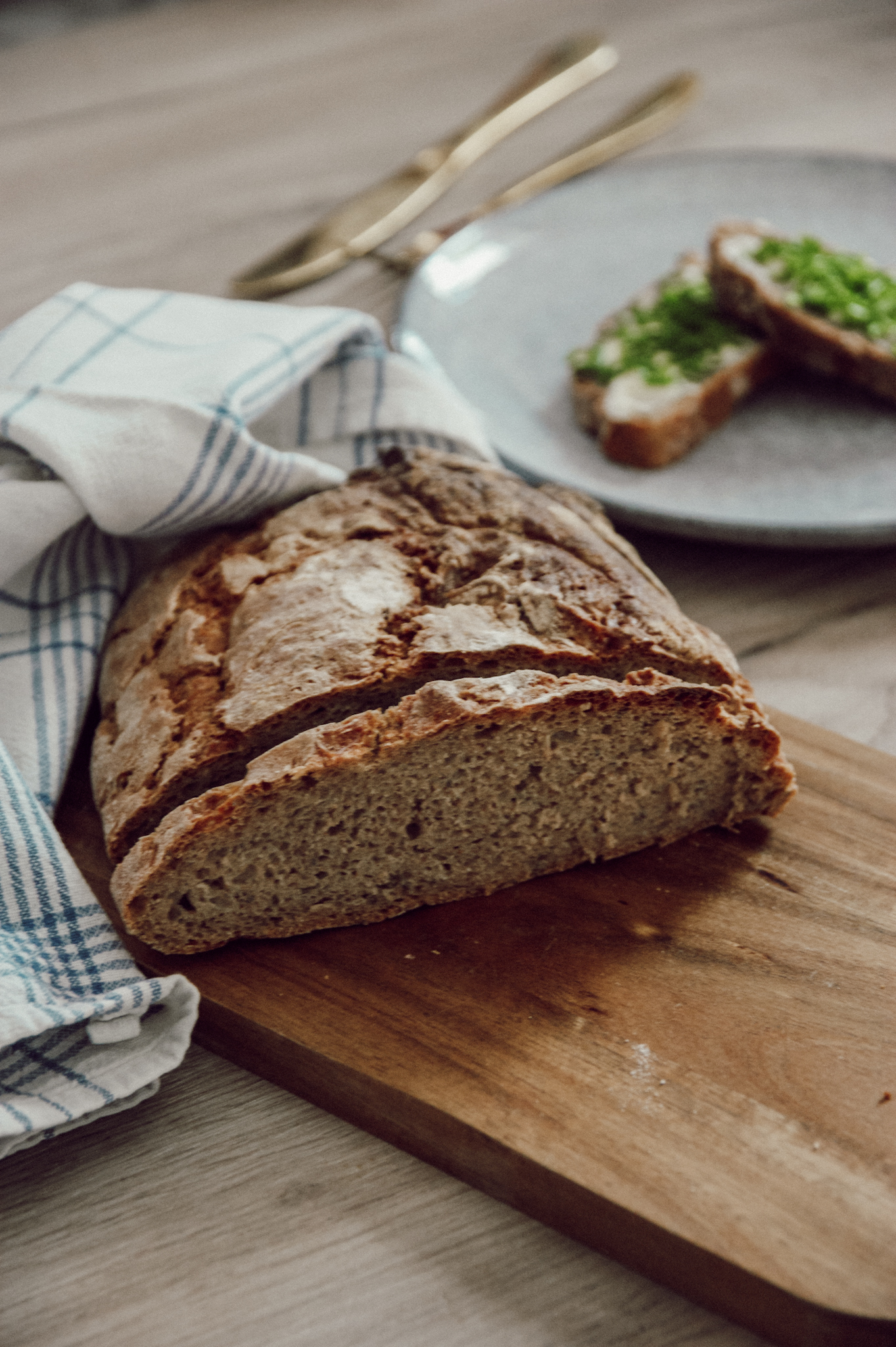 Roggenbrot backen, Brot backen