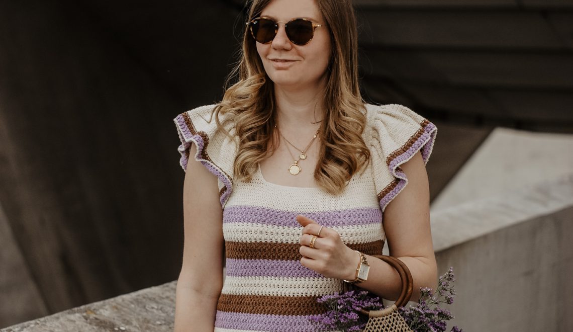 Lila Häkeltop Outfit