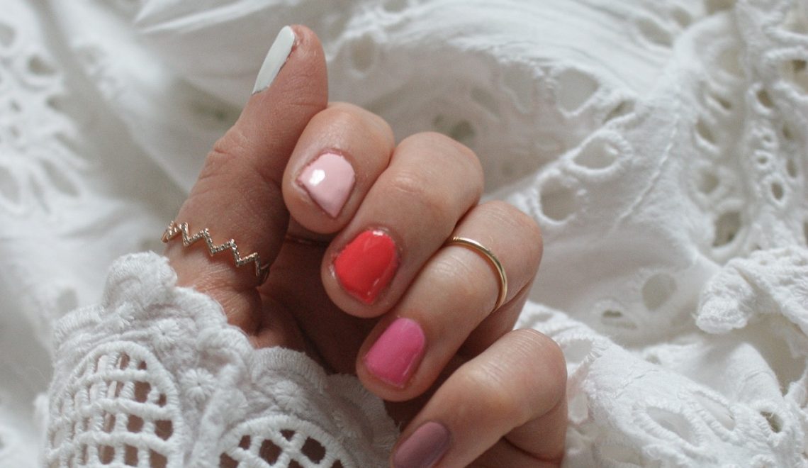 Rainbow nails