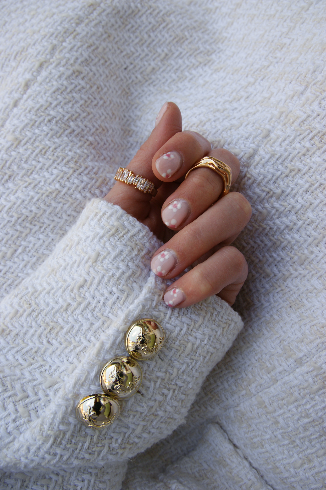 floral nails, alessandro striplac, pink nails, nude, Sif Jakobs, rings