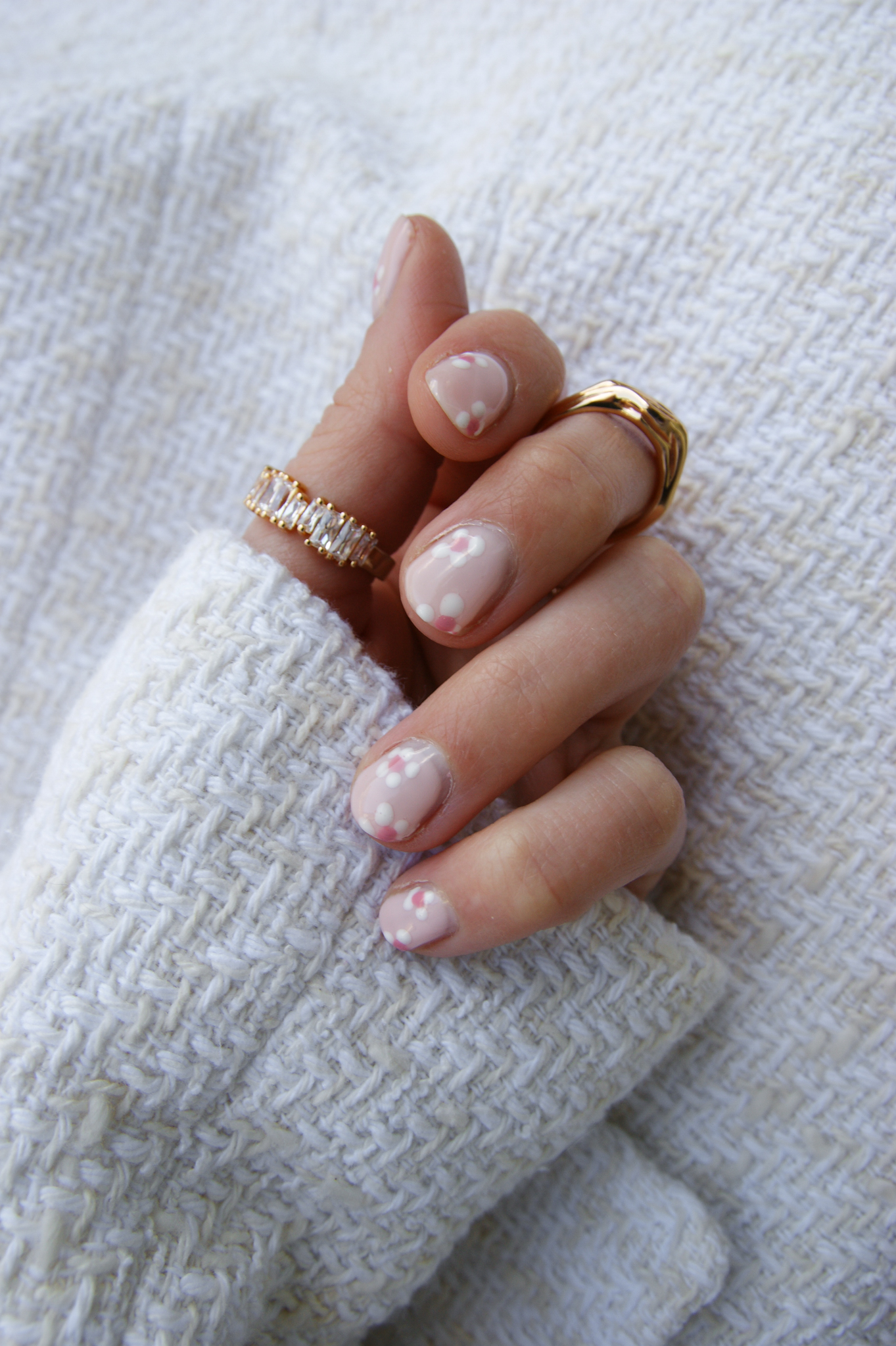 floral nails, alessandro striplac, pink nails, nude, Sif Jakobs, rings