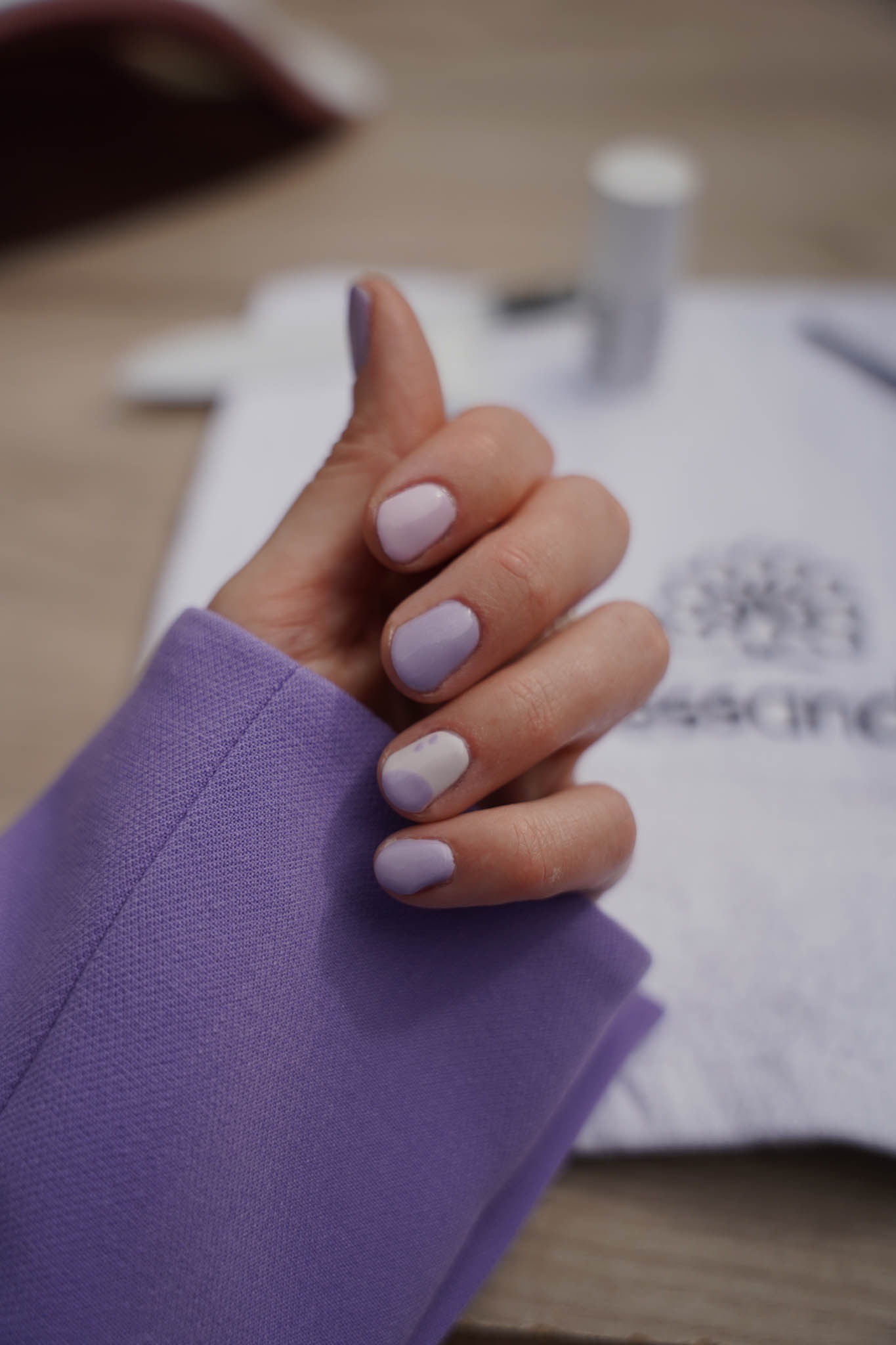 alessandro striplac lilac nails, lila Nagellack