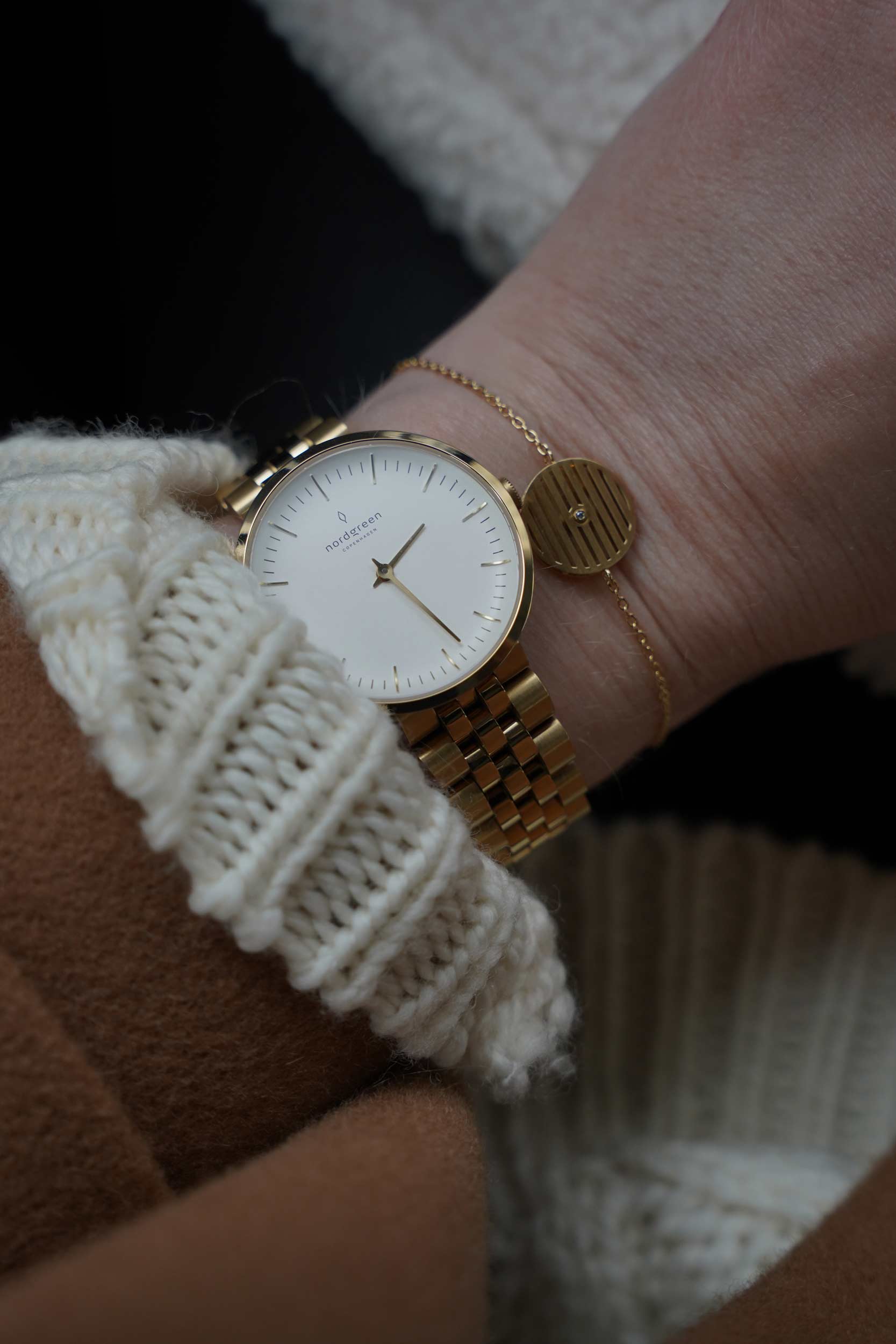 Nordgreen watch infinity 32mm white dial gold, winter outfit, teddy bag, sezane coat, camel, winter outfit