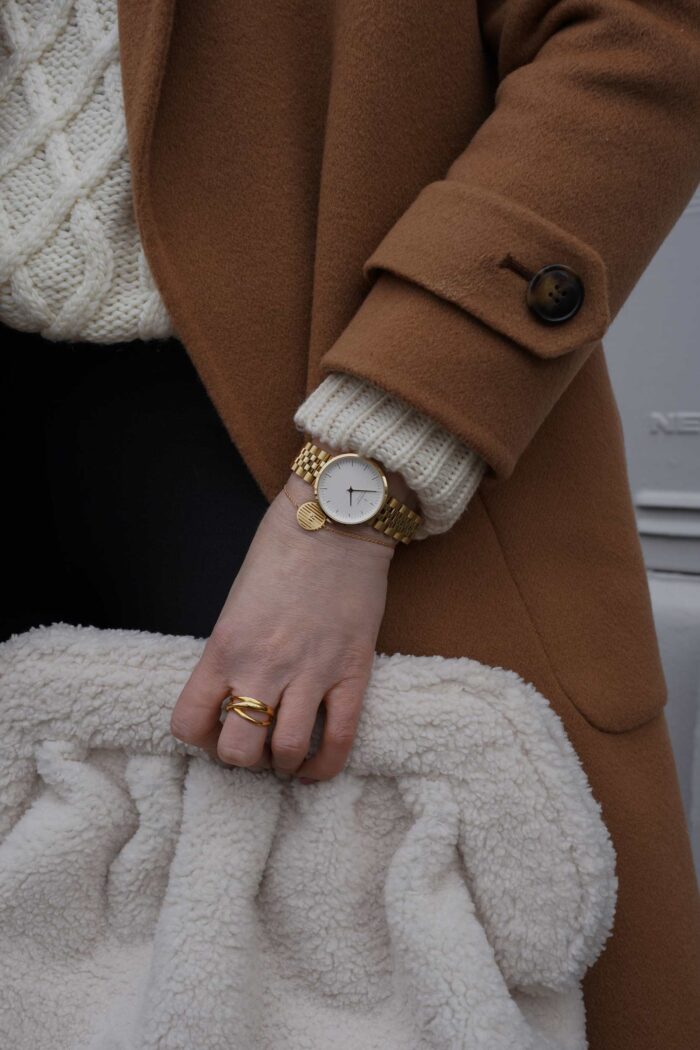 Nordgreen watch infinity 32mm white dial gold, winter outfit, teddy bag, sezane coat, camel, winter outfit