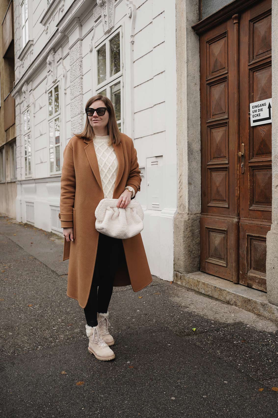 Nordgreen watch infinity 32mm white dial gold, winter outfit, teddy bag, sezane coat, camel, winter outfit