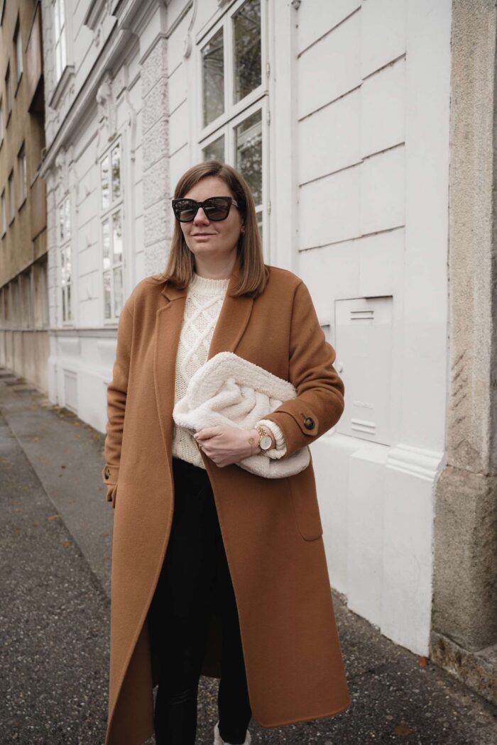 Nordgreen watch infinity 32mm white dial gold, winter outfit, teddy bag, sezane coat, camel, winter outfit