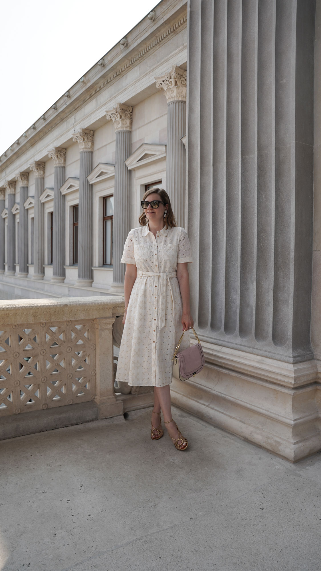 Sezane Sommerkleid summer dress white dress Vienna Zoe Lu Best Buddy