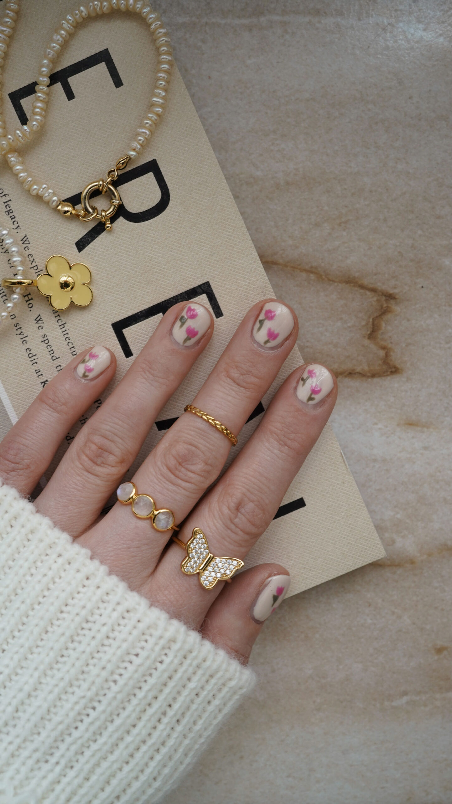 flower nails beige pink green striplac alessandro