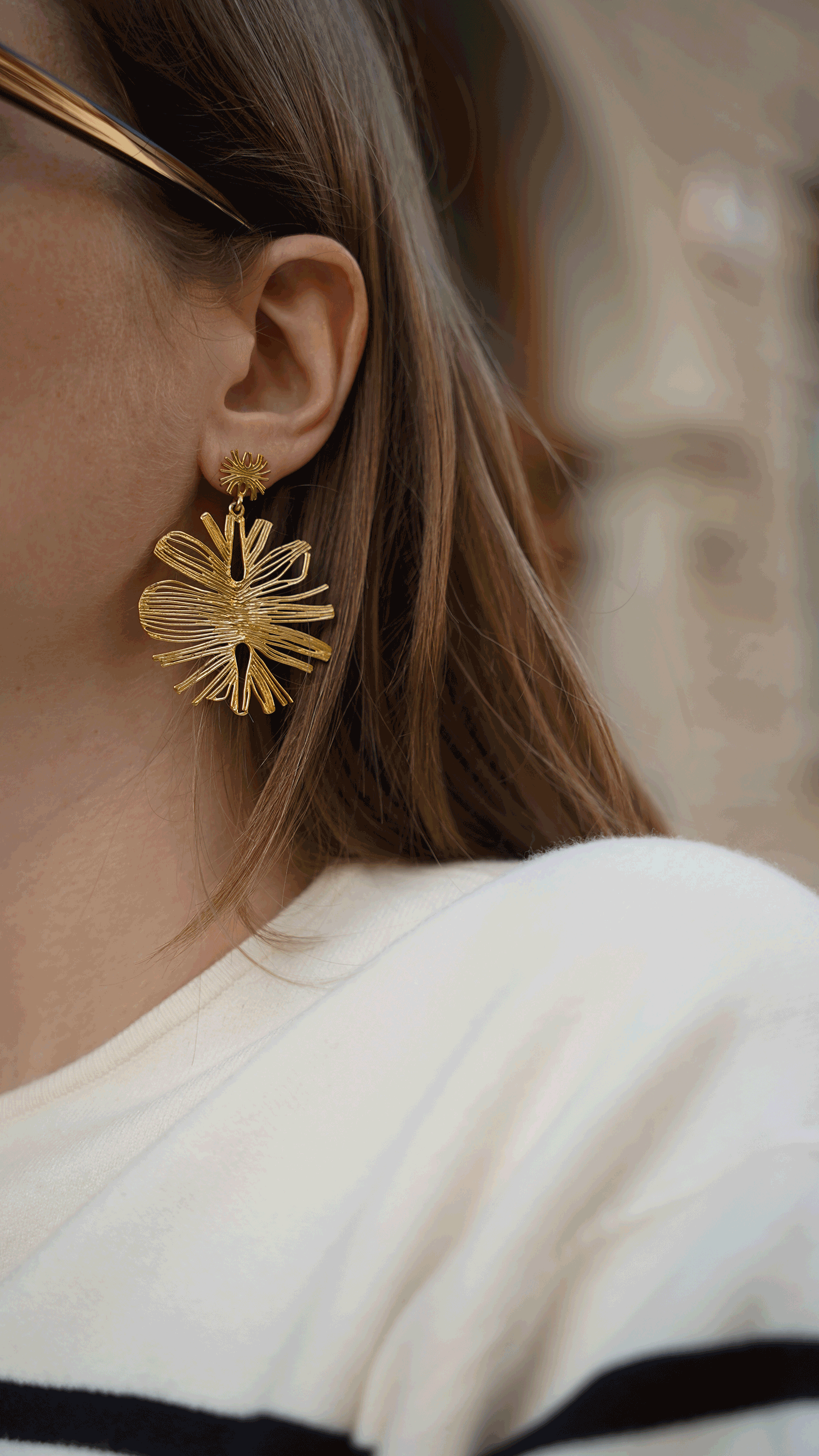 sezane gold earrings