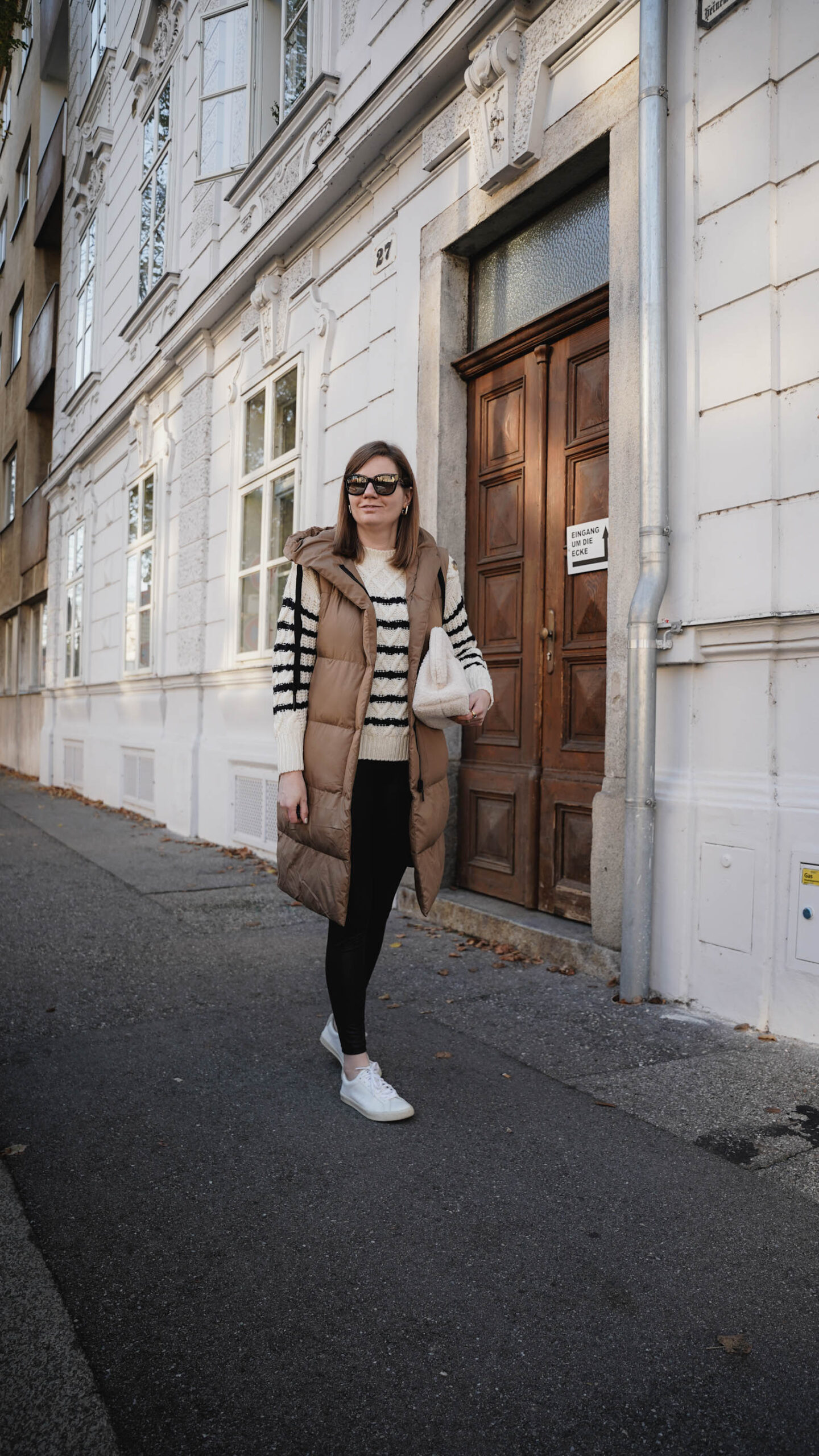 Puffer jacket Sézane sweater striped