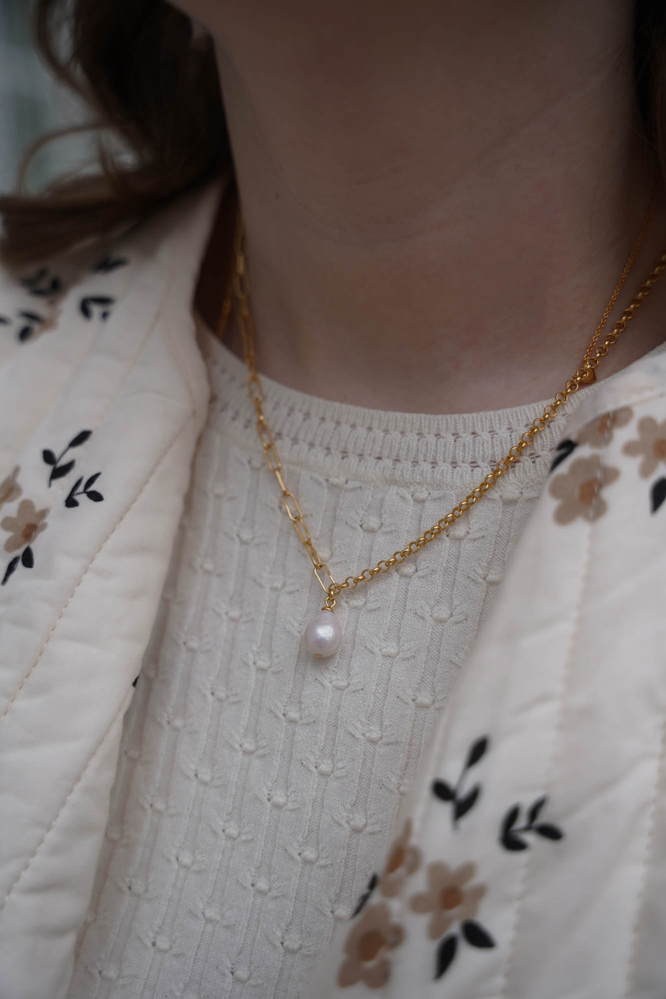 Xenox pearl necklace gold
