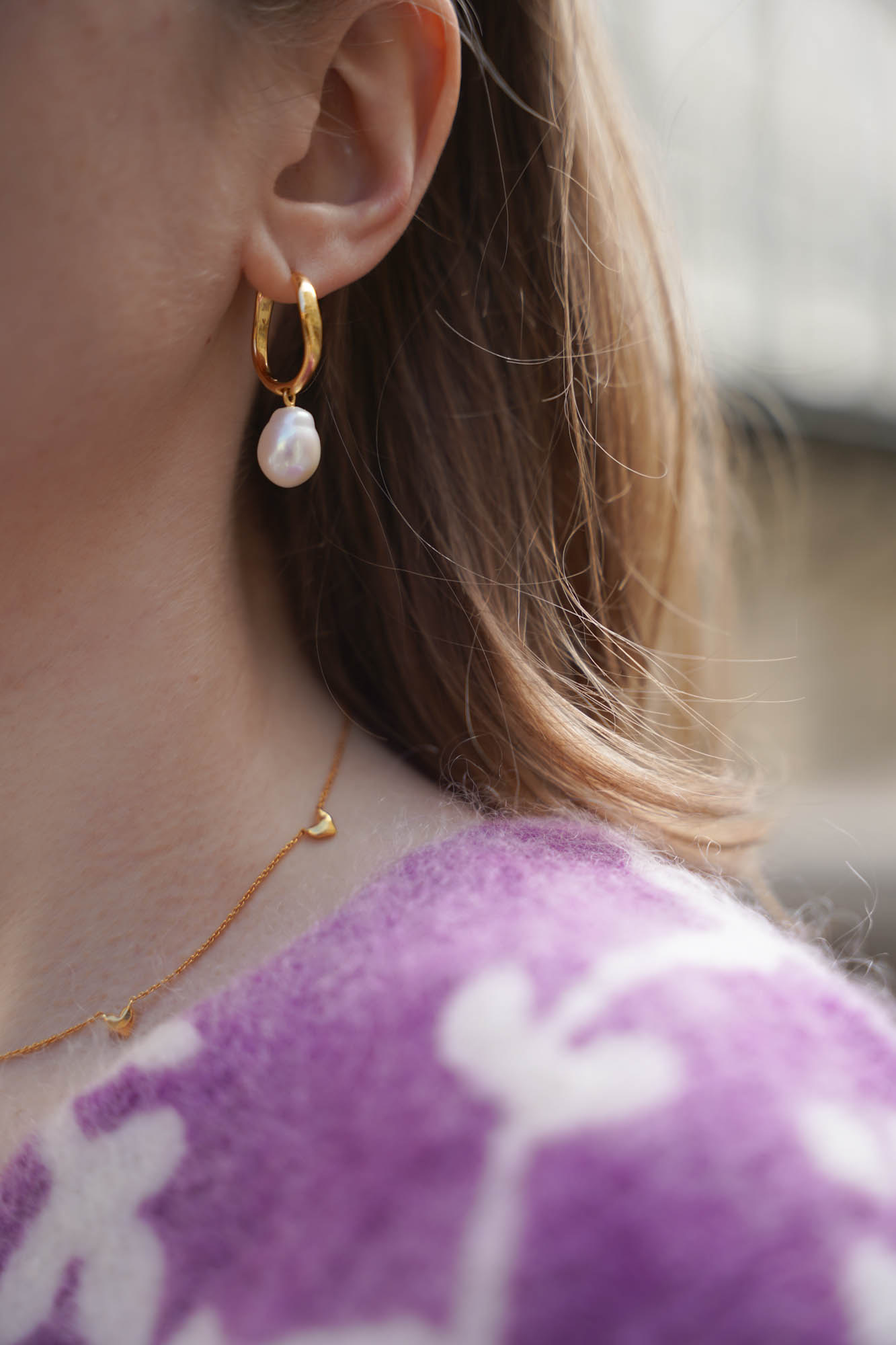 Monica Vinader pearl earrings 